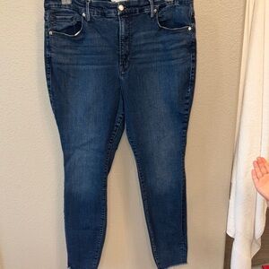 Good American Good Legs Skinny Jean